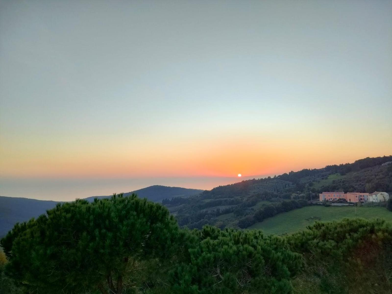 Vista Sulle Isole Dell'Arcipelago Toscano Nibbiaia 部屋 写真